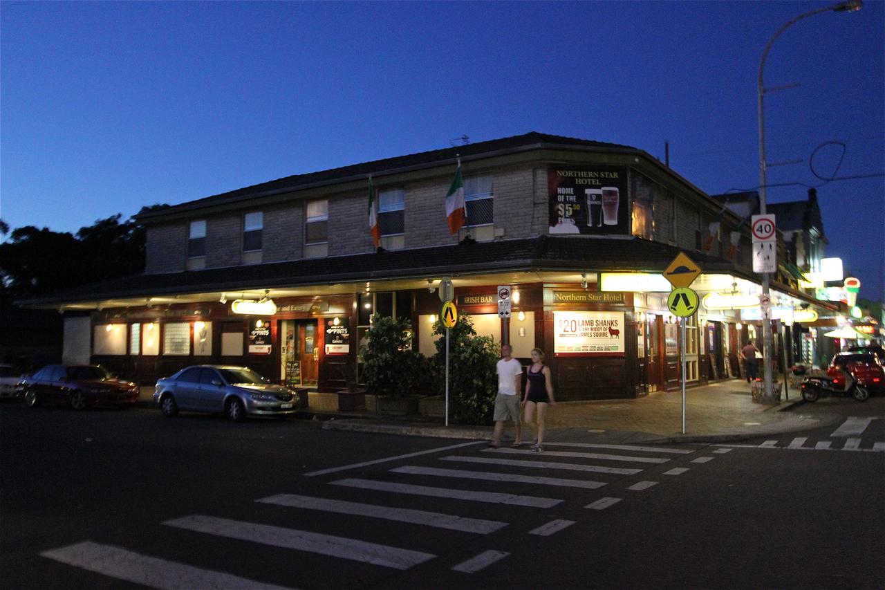 Northern Star Hotel Ньюкасл Экстерьер фото